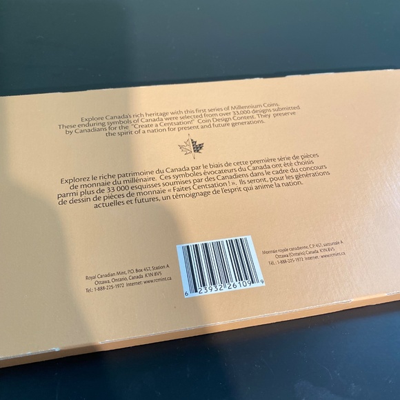 Royal Canadian Mint - Millenium Coin set - Picture 5 of 7